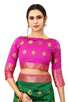 Green woven cotton silk saree with blouse 4