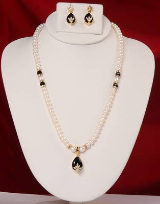 Real Natural Hyderabadi pearls Set 1