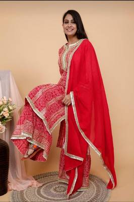  Women Traditional Bandhani print kurta  sharara potli with dupatta sets 5