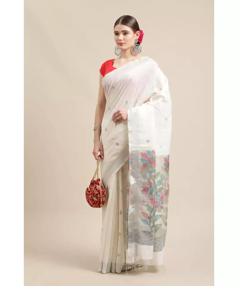 Jamdani on resham silk with delicate jamdani floral motifs