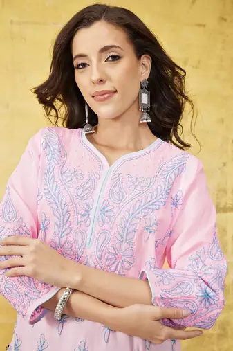Hand Embroidered Pink Cotton Lucknow Chikankari Women Kurta