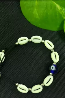 Black Eye Black Thread agate anklets
