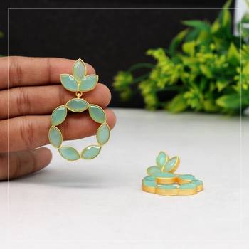 Green hoops 2