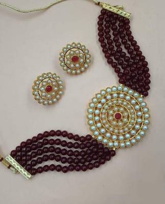 Maroon necklace-sets 1
