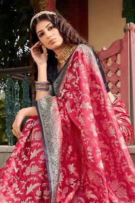 Organza Silk Light Red Colour Trendy Saree 4