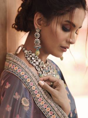 Navy-blue embroidered velvet semi stitched lehenga 4