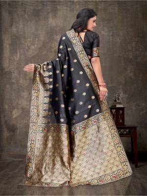 Black woven banarasi silk saree with blouse 4