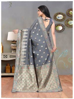 Grey woven Semi Silk saree with blouse 4
