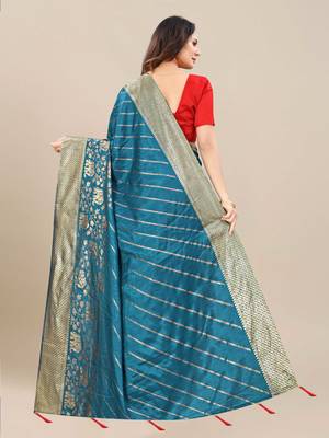Blue woven silk saree with blouse 4