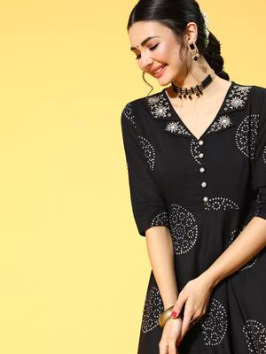 Black printed cotton maxi-dresses 5