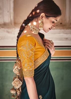 Green Dori and Sequins embroidered crepe party wear saree 3