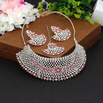 White necklace-sets 1