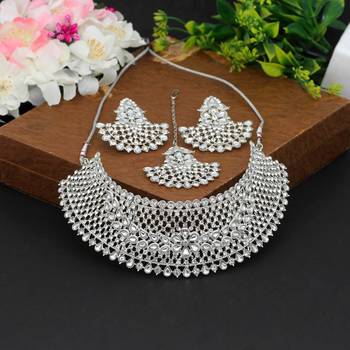 White necklace-sets 1