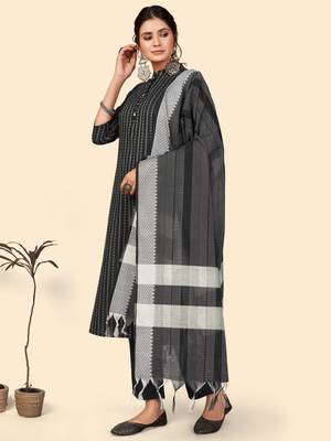 Printed Straight Cotton Black Stitched Kurta Pant With Dupatta 3