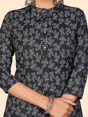 Printed Straight Cotton Black Stitched Kurta Pant With Dupatta 6