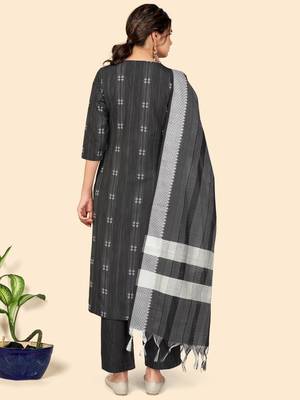Print & Embroidered Straight Cotton Black Stitched Kurta Pant With Dupatta 2