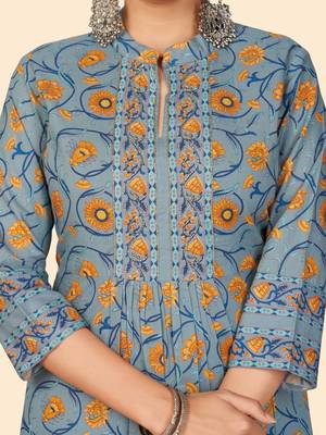 Floral Print A-Line With Side Slit Cotton Teal Stitched Kurta Pant With Dupatta 6