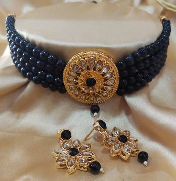 Black Kach Pearl Choker Latest Bollywood Style Jewellery Set 1