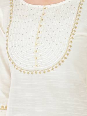Span White Embroidered Straight Kurta 5