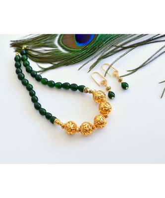 Stunning Handmade Green Designer Balls Necklace Set  04288 1