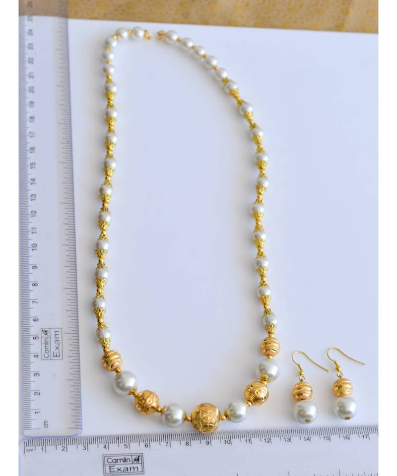 Handmade pearl necklace Set   04312
