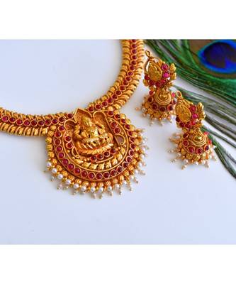 Antique kemp Lakshmi necklace set   04378 2