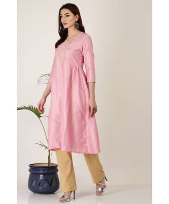Kaanchie Nanggia Pink Silk Kurta Pant Set 2