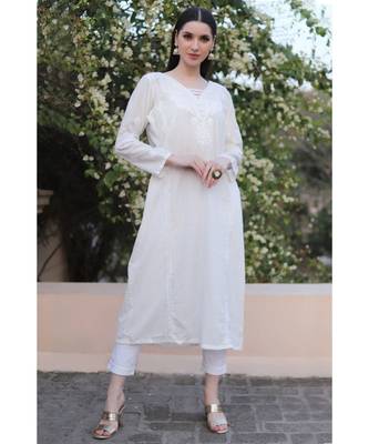 Handwork chikankari front and back white cotton kurti 1