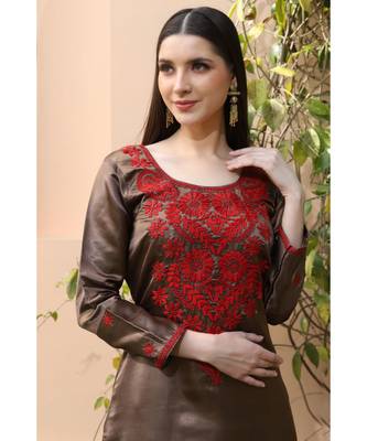 Dark brown Satin kurta set with red color chikankari work (set of 2) 5