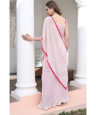 Embroidered peach sharara set with attached lining and dupatta (set of 3) 5