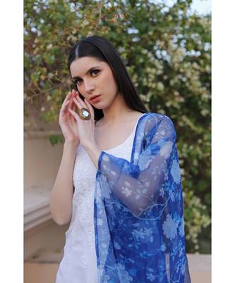 White embroidered kota sharara set with organza dupatta (set of 3) 5