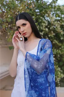 White embroidered kota sharara set with organza dupatta (set of 3)