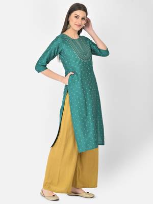 Span Green Embroidered Straight Kurta 2