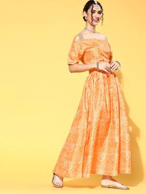 Mustard printed art silk kurta sets 5