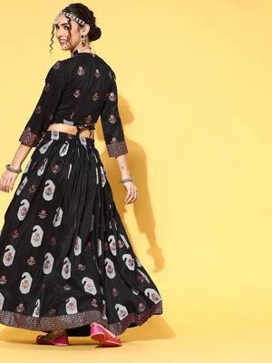 Black printed art silk kurta sets 3