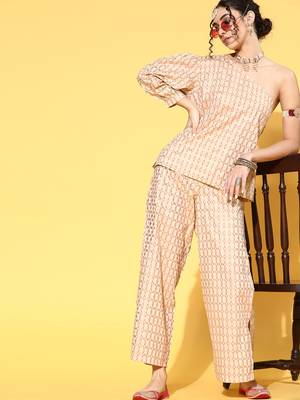 Cream printed art silk kurta sets 1