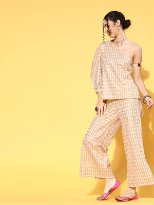 Cream printed art silk kurta sets 2