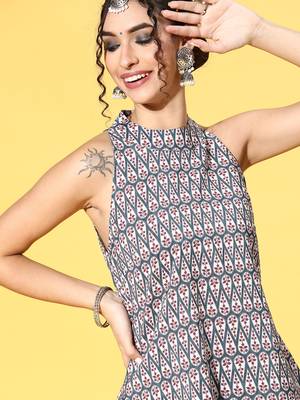 Blue printed crepe kurta sets 4