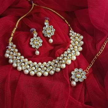 White jewellery 3