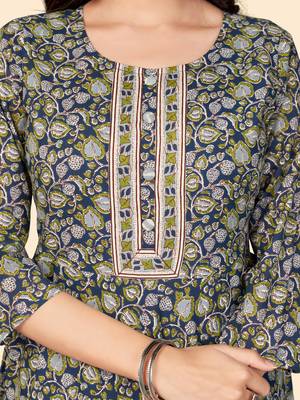 Floral Print Anarkali Cotton Blue Stitched Kurta 7