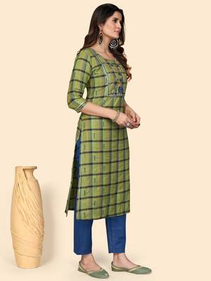 Print & Embroidered Straight Cotton Parrot Green Stitched Kurta Pant With Dupatta 5