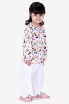 BownBee  GirlsFull Sleeve Printed Cotton Night Suit-White