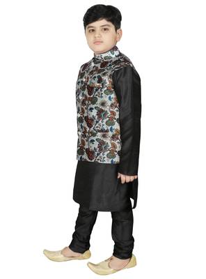 Black Silk Printed Kurta And Pyjama 2