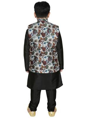 Black Silk Printed Kurta And Pyjama 3