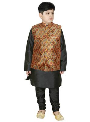 Black Silk Printed Kurta And Pyjama 1
