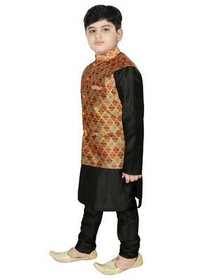Black Silk Printed Kurta And Pyjama 2