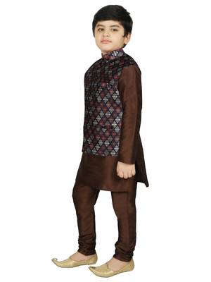 Brown Silk Printed Kurta And Pyjama 2