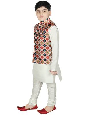 Cream Silk Printed Kurta And Pyjama 2
