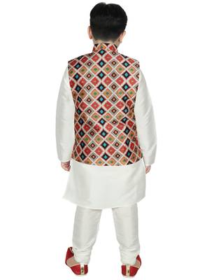 Cream Silk Printed Kurta And Pyjama 3