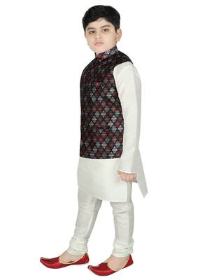 Cream Silk Printed Kurta And Pyjama 2